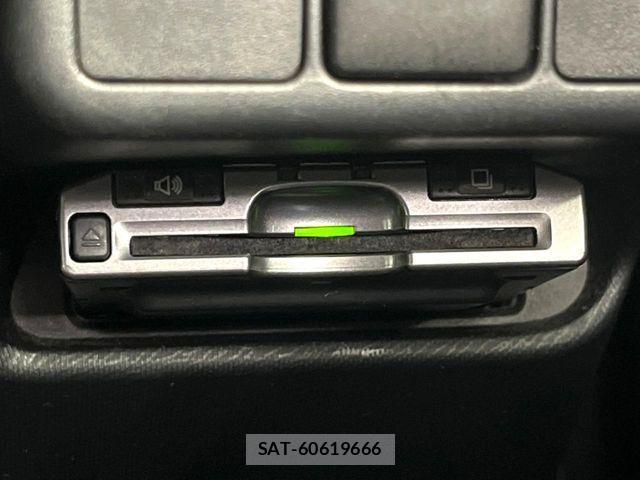Toyota AQUA 2015-06 6902031-3