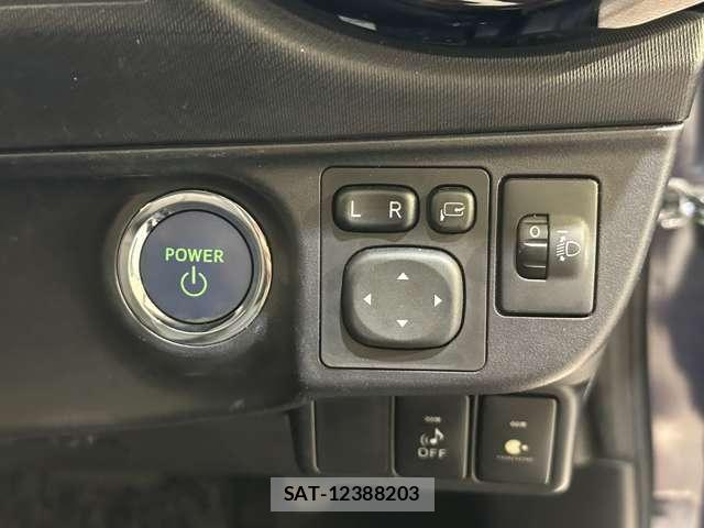 Toyota AQUA 2015-06 6902018-12