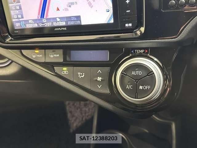 Toyota AQUA 2015-06 6902018-20
