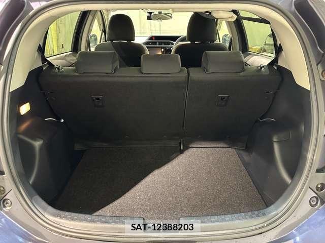 Toyota AQUA 2015-06 6902018-25