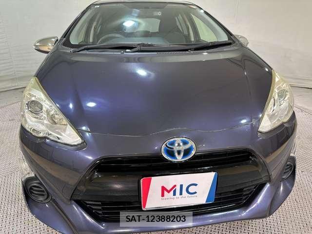 Toyota AQUA 2015-06 6902018-29