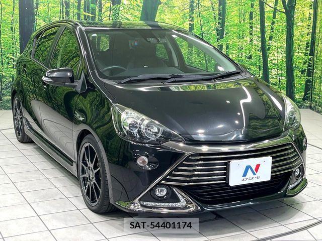 Toyota AQUA 2017-06 6901990-15