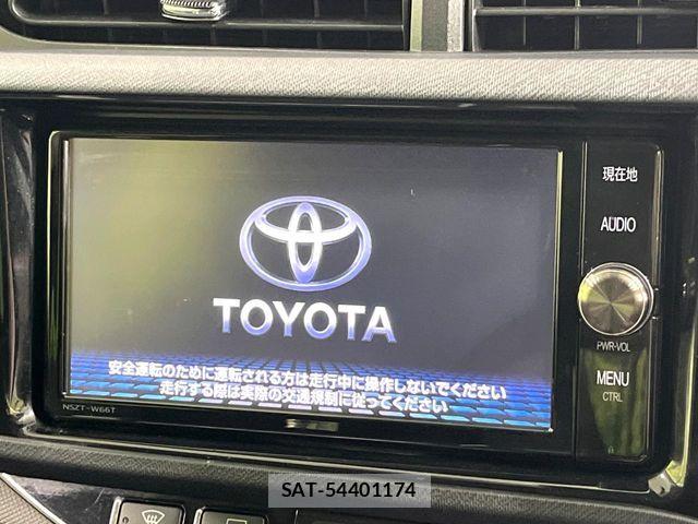 Toyota AQUA 2017-06 6901990-2