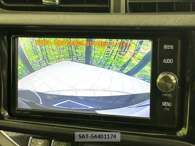 Toyota AQUA 2017-06 6901990-3