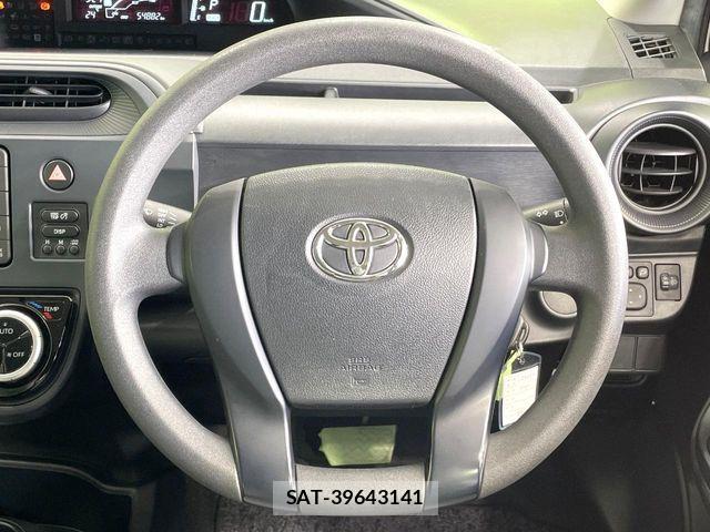 Toyota AQUA 2018-09 6901997-10