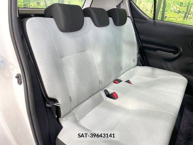 Toyota AQUA 2018-09 6901997-8