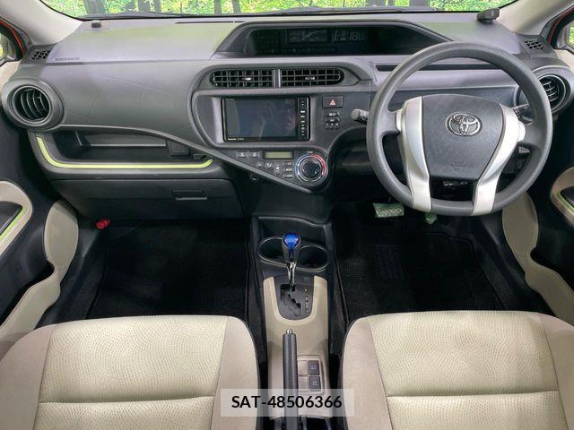 Toyota AQUA 2013-07 6902012-1