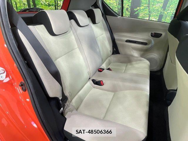 Toyota AQUA 2013-07 6902012-8