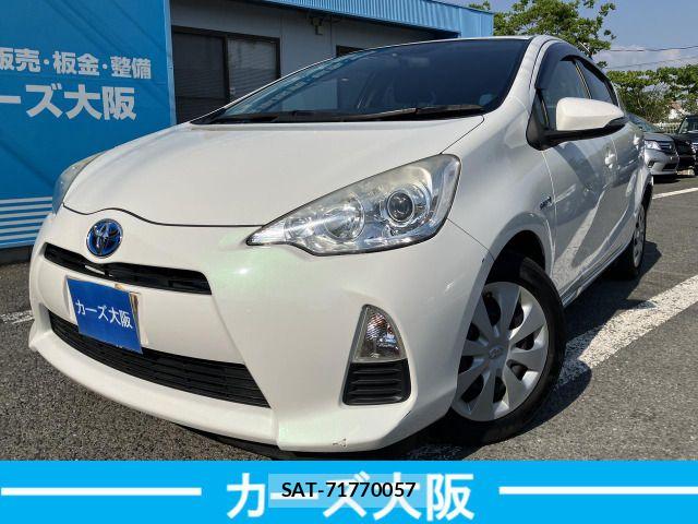 Toyota AQUA 2012-07 6902055-0