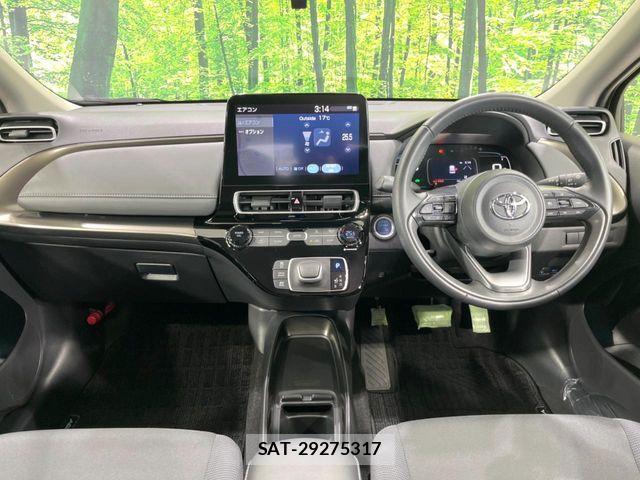 Toyota AQUA 2023-03 6901940-1