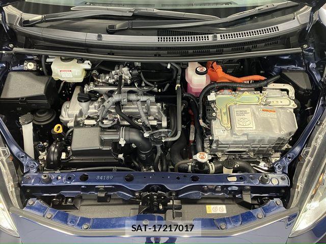 Toyota AQUA 2020-11 6901963-6