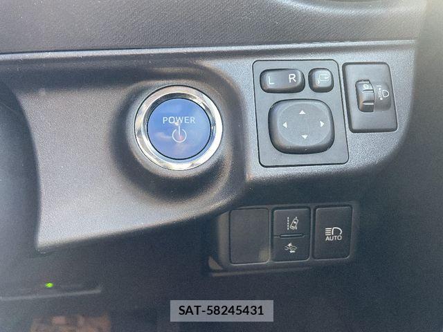 Toyota AQUA 2016-12 6901992-11