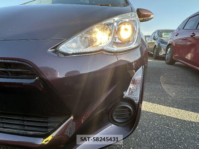 Toyota AQUA 2016-12 6901992-25