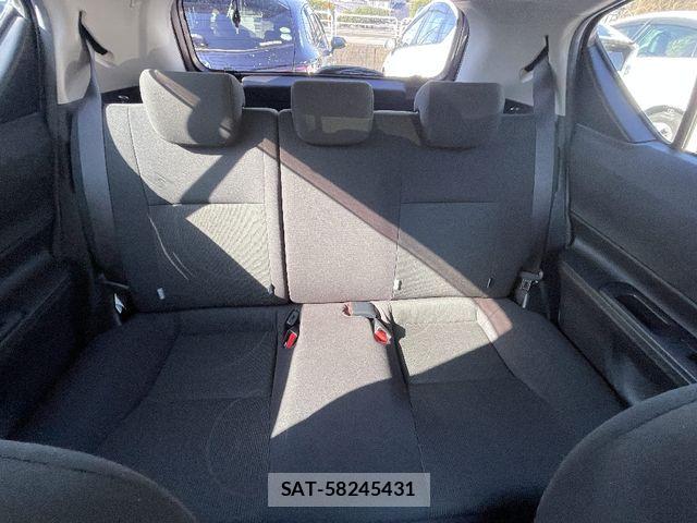 Toyota AQUA 2016-12 6901992-6