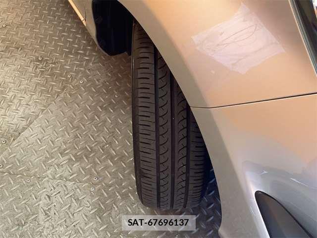 Toyota AQUA 2019-08 6901957-12