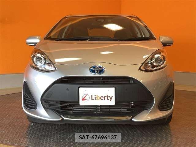 Toyota AQUA 2019-08 6901957-5