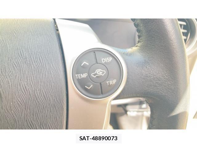 Toyota AQUA 2013-08 6902041-13