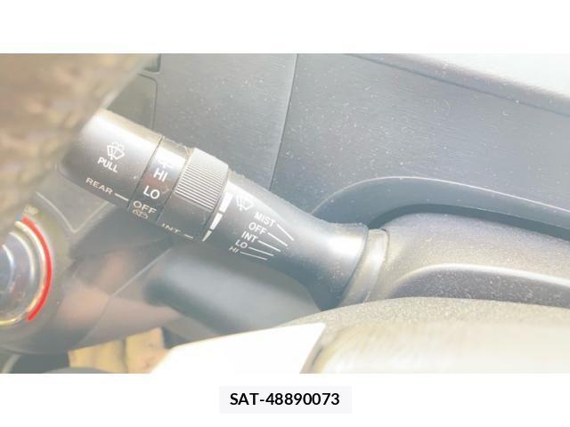 Toyota AQUA 2013-08 6902041-14