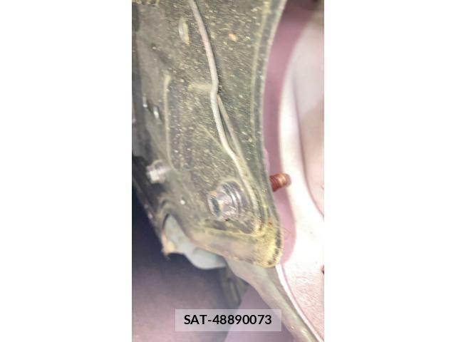 Toyota AQUA 2013-08 6902041-22