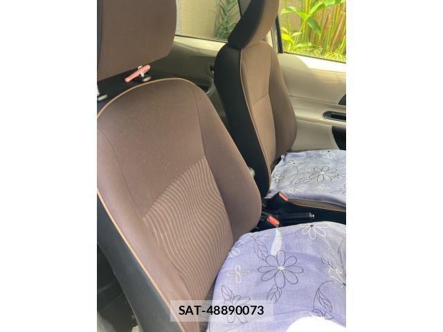 Toyota AQUA 2013-08 6902041-6
