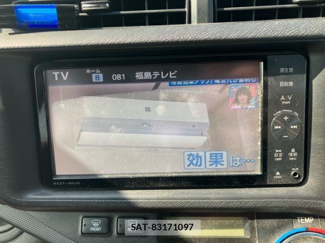 Toyota AQUA 2012-02 6902079-22