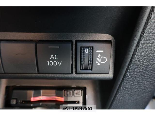 Toyota AQUA 2024-07 6901938-7
