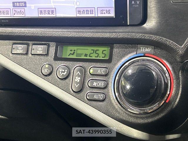 Toyota AQUA 2014-06 6902013-5