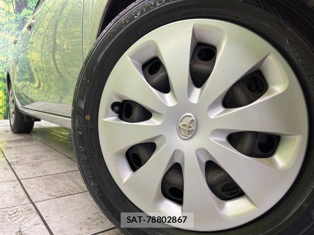 Toyota AQUA 2013-12 6901994-12