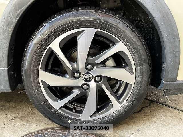 Toyota AQUA 2018-03 6901973-3