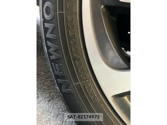 Toyota AQUA 2017-09 6902016-9