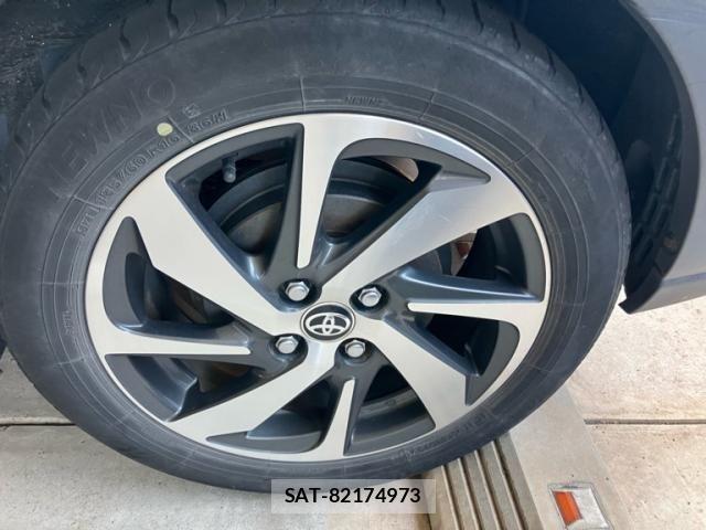 Toyota AQUA 2017-09 6902016-7