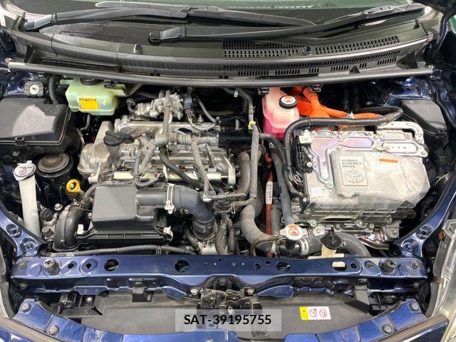 Toyota AQUA 2018-05 6901979-17