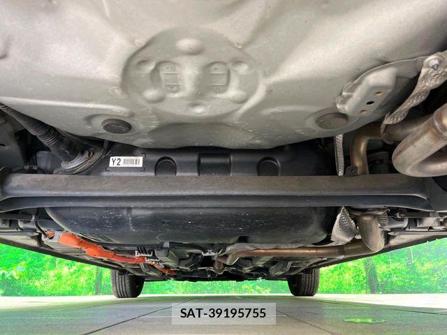 Toyota AQUA 2018-05 6901979-18