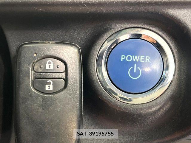 Toyota AQUA 2018-05 6901979-7