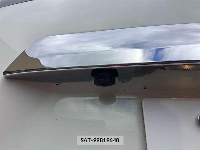 Toyota AQUA 2018-05 6901978-19