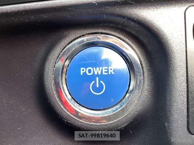 Toyota AQUA 2018-05 6901978-6