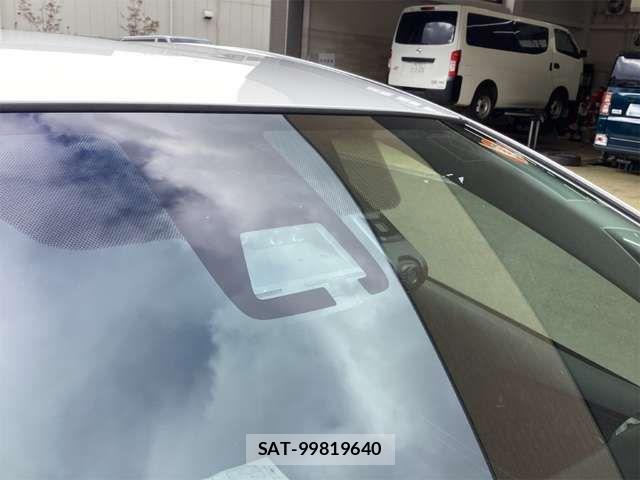 Toyota AQUA 2018-05 6901978-8