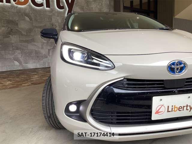 Toyota AQUA 2025-11 6901934-11