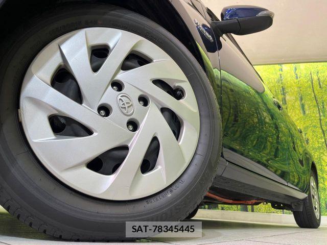 Toyota AQUA 2018-08 6901960-12