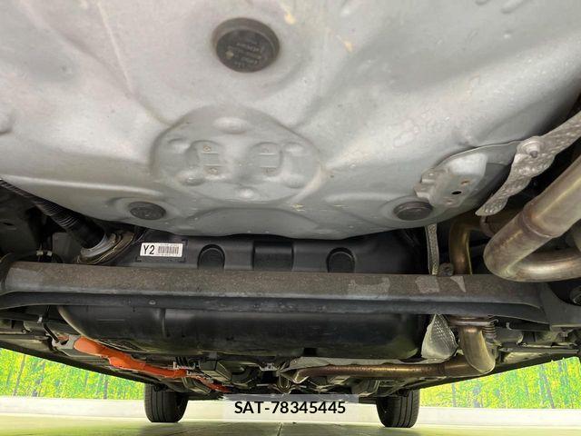 Toyota AQUA 2018-08 6901960-18