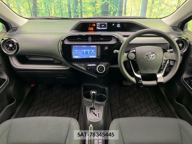 Toyota AQUA 2018-08 6901960-1