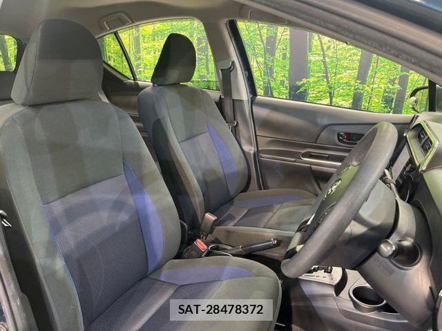 Toyota AQUA 2017-08 6901989-7
