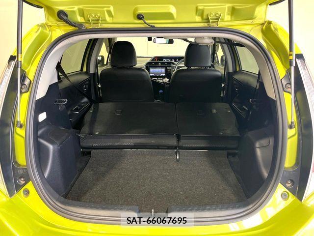 Toyota AQUA 2015-12 6902000-10