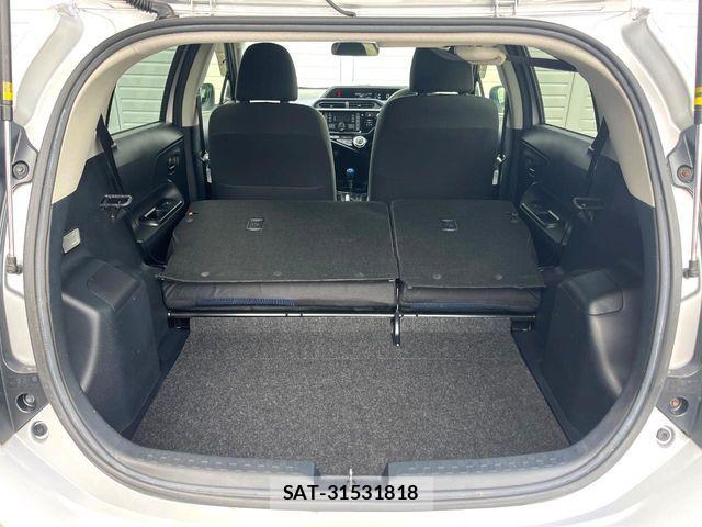 Toyota AQUA 2015-06 6902015-9