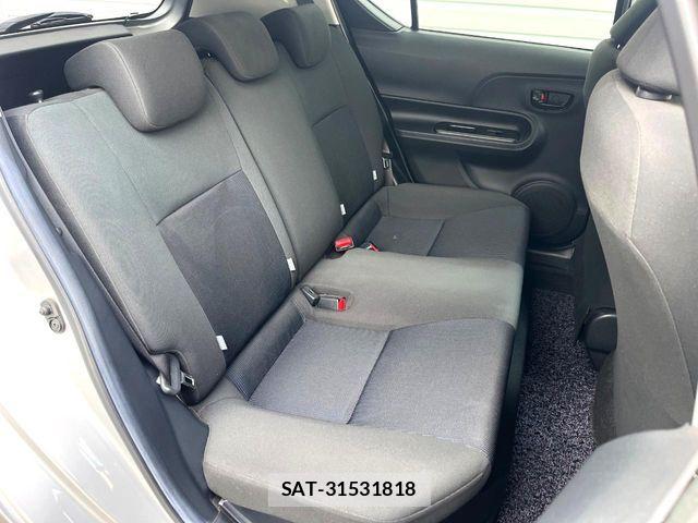Toyota AQUA 2015-06 6902015-8