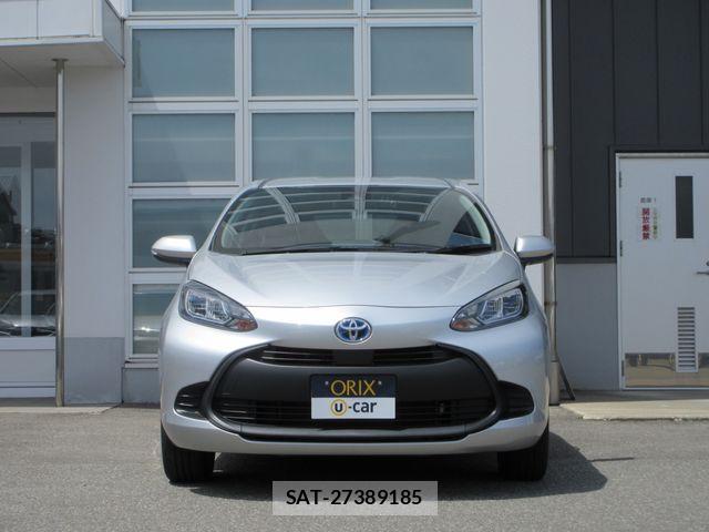 Toyota AQUA 2023-09 6901947-21