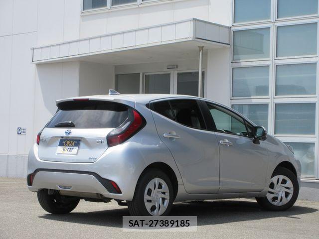Toyota AQUA 2023-09 6901947-2