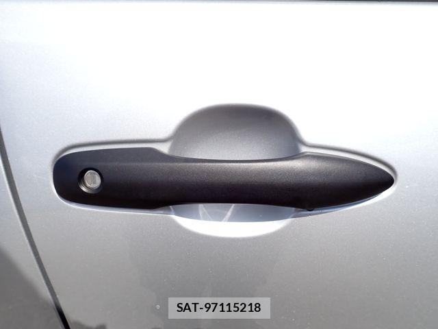 Toyota AQUA 2022-12 6901954-21