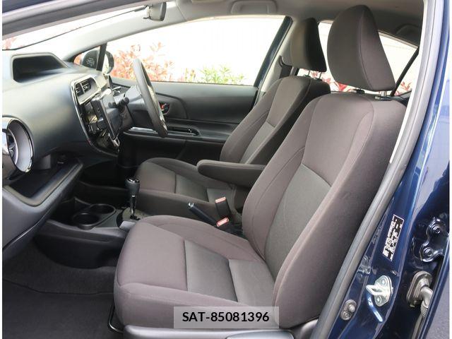 Toyota AQUA 2019-06 6901980-17