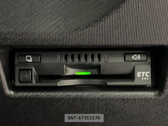 Toyota AQUA 2019-06 6901982-5